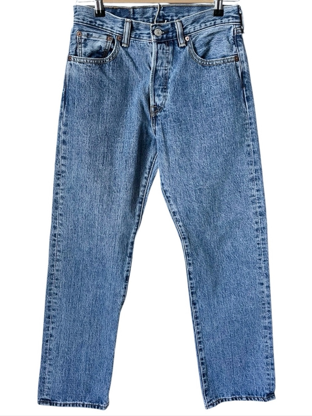 Levis Men’s 2 Pairs 501 Button Fly Medium Wash Blue Denim Jeans Size 29x30